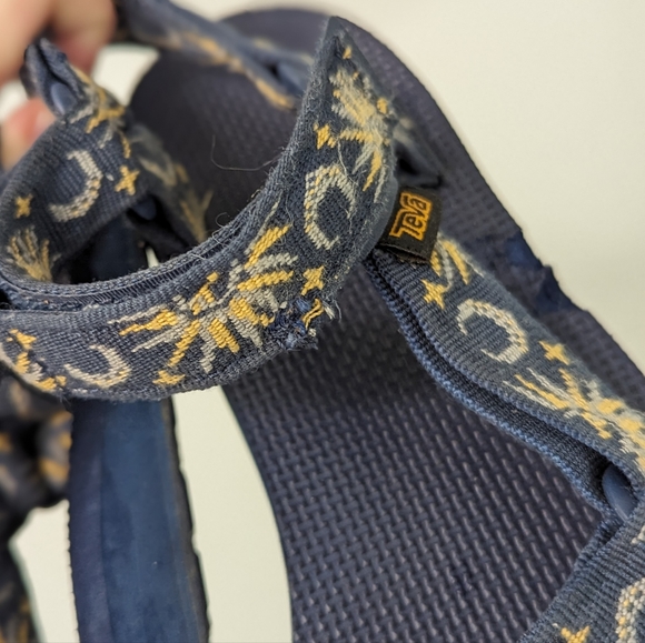 Teva Original Universal Sun and Moon Sandal size 7 - Picture 3 of 4